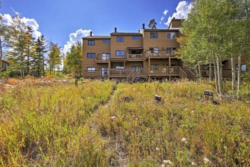 Silverthorne Ski Resort Hub Dillon Dam And Mtn View