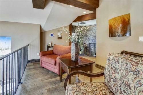 Summit Vista Home