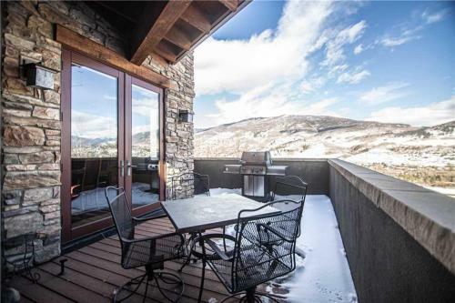 Summit Vista Home