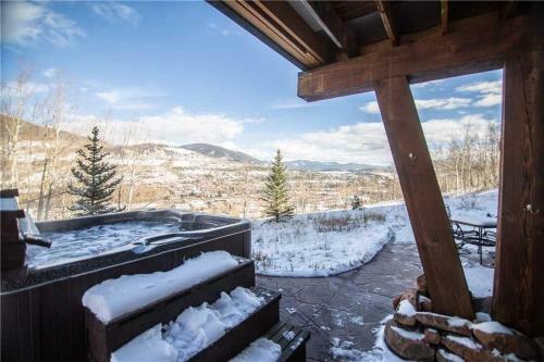 Summit Vista Home