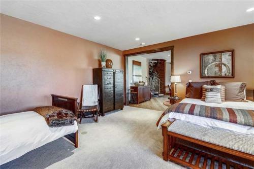 Summit Vista Home