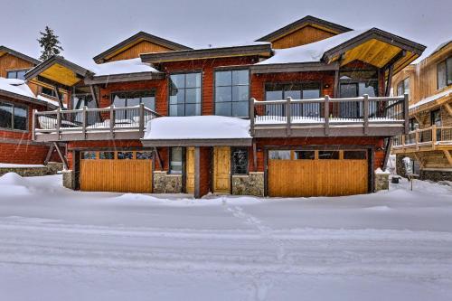 Sleek Silverthorne Abode With Deck And Bbq!