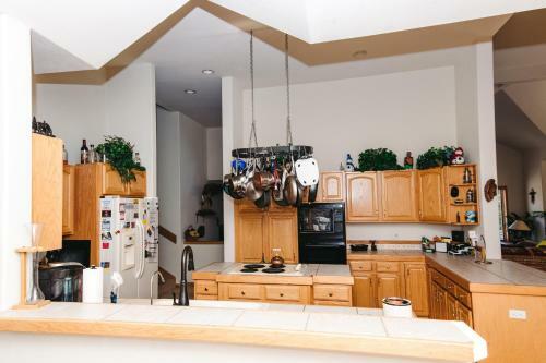 Hsrw Falcon Home 5 Bed 4 Bath Silverthorne