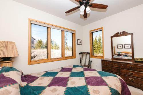Hsrw Falcon Home 5 Bed 4 Bath Silverthorne