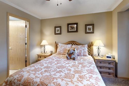 Saddle Ridge