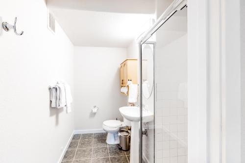 Prospector Village 105