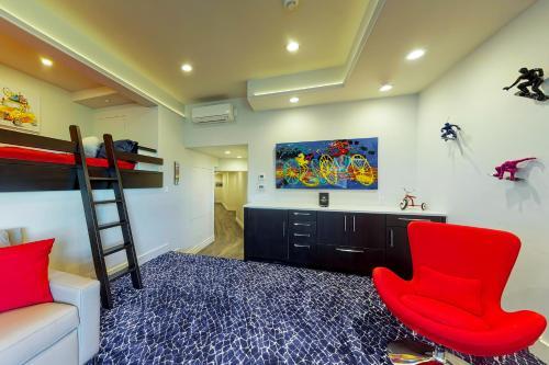 162 View Ridge