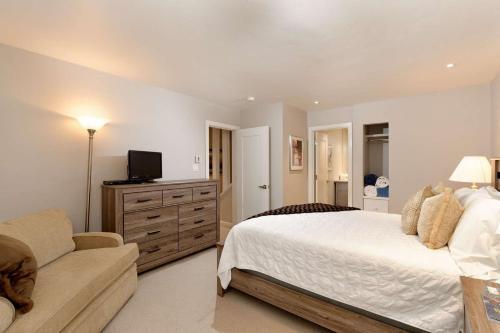 Shadowbrook 104