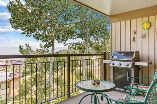 Shadowbrook 302