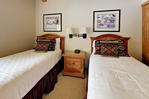Timberline Condominiums 3 Bedroom Unit B1a