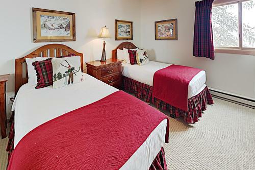 Timberline Condominiums 2 Bedroom Unit B2d