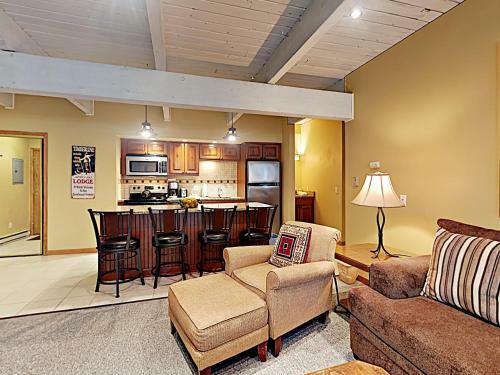 Timberline Condominiums 1 Bedroom Unit B2g