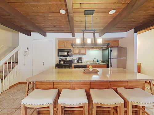 Timberline Condominiums 1 Bedroom Loft Unit B3g