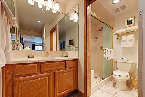 Timberline Condominiums 2 Bedroom Unit C2h