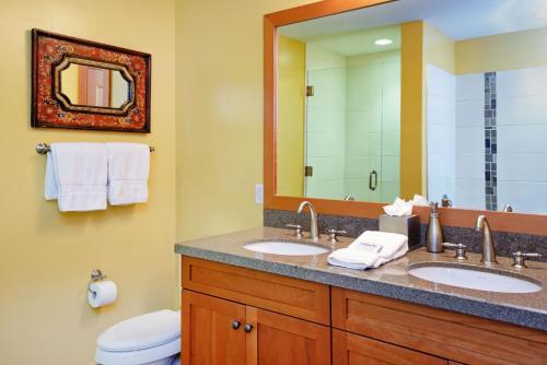 Apartamento 90 Carriage Way #3312 (203160-9297) Condo