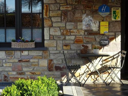 Hotel La Chaumi�re Du Lac