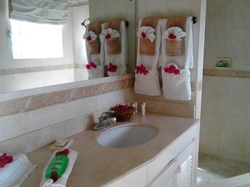 Seacruise Villa