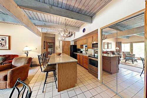 Timberline Condominiums 2 Bedroom Unit A1d