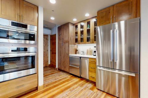 Torian Plum Creekside II