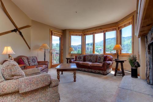 Torian Plum Creekside II