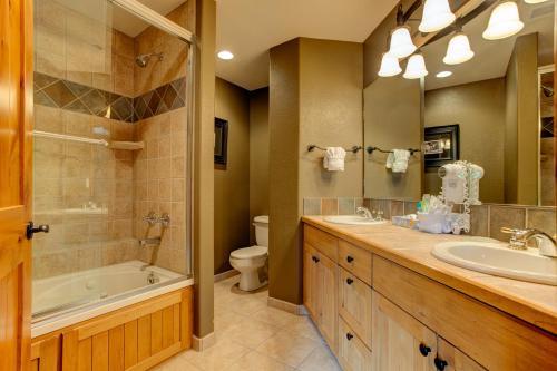 Torian Plum Creekside II