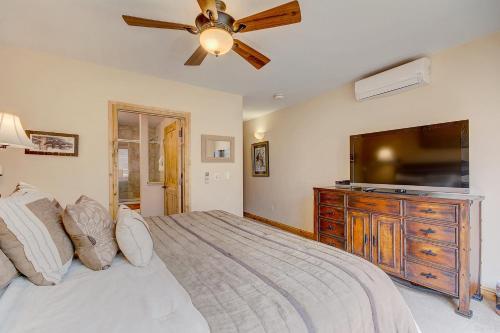 Torian Plum Creekside II