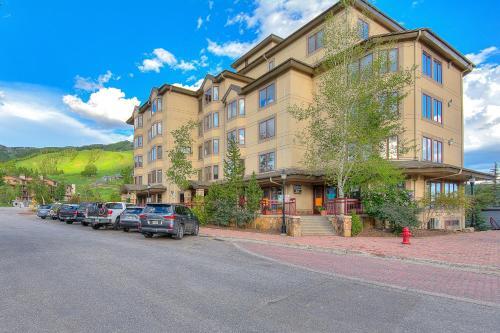 Torian Plum Creekside II