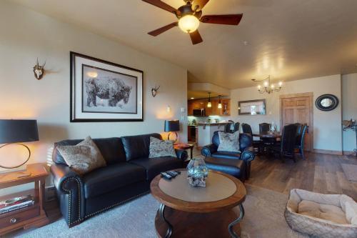 Eagle Ridge Lodge II