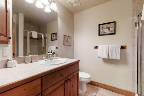 Eagle Ridge Lodge II