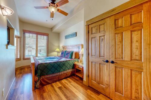Eagle Ridge Lodge II