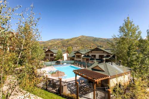 Eagle Ridge Lodge II