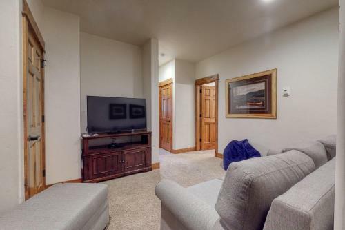 Eagleridge Townhomes 1444