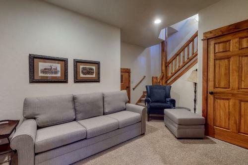 Eagleridge Townhomes 1444
