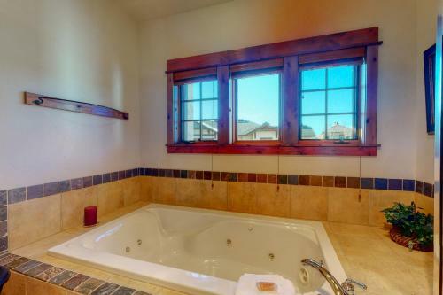 Eagleridge Townhomes 1444