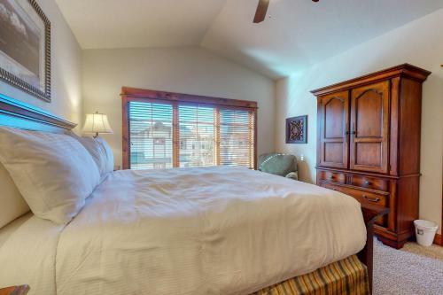 Eagleridge Townhomes 1444