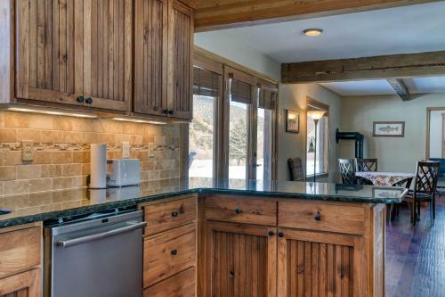 Landon Luxury