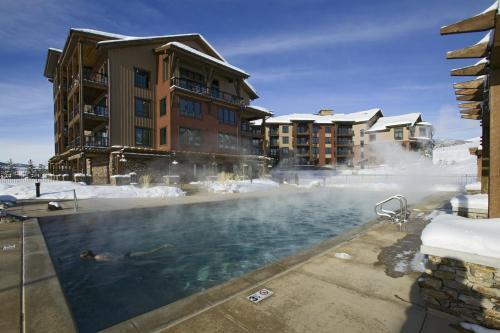Trailhead Lodge 4117