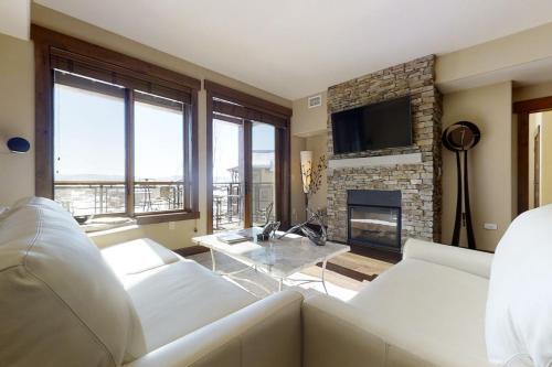 Trailhead Lodge 4117