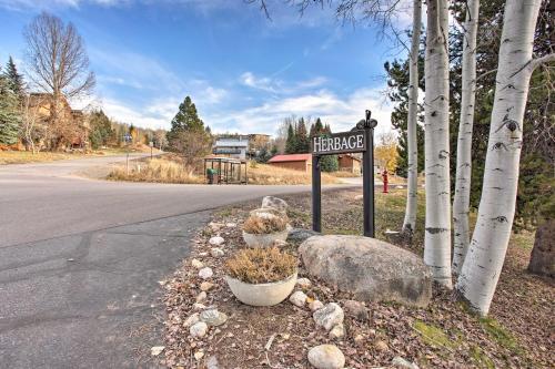 Steamboat Townhome With Spa And Pool By Shuttle!