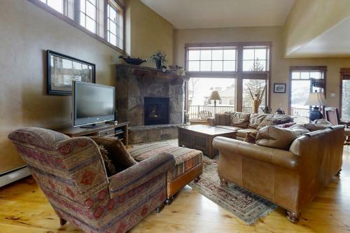 Eagleridge Townhomes 1435