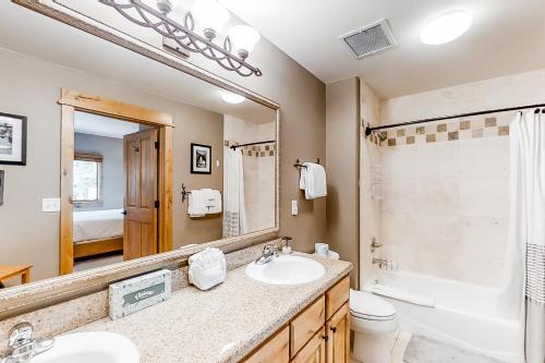 Canyon Creek A202