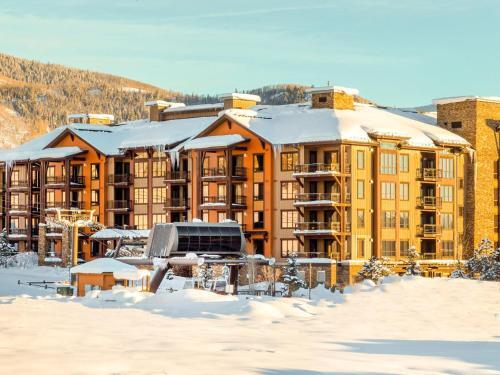 Apartamento New Listing! Renovated Studio With On-site Gondola Condo