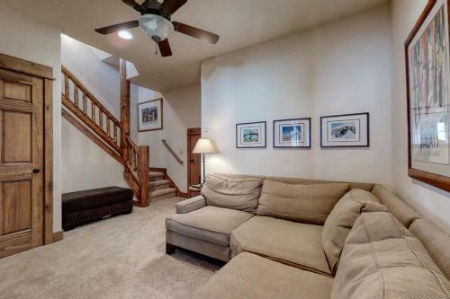 Eagleridge Townhomes 1494