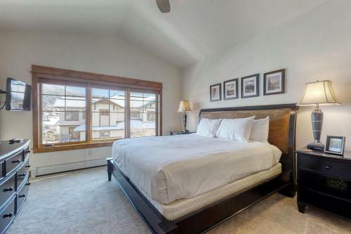 Eagleridge Townhomes 1494