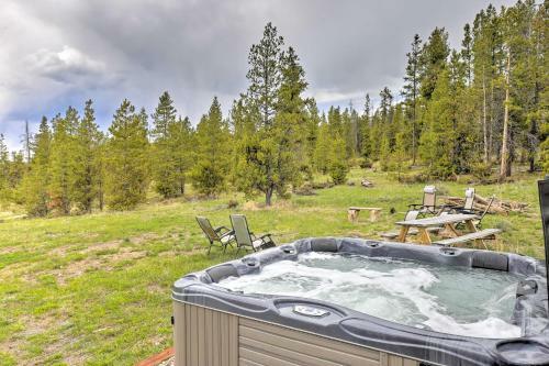 Updated Cabin With Hot Tub - 11 Mi To Winter Park!