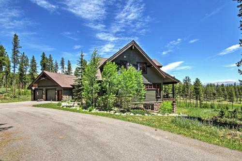 Tabernash Retreat With Hot Tub And Stunning Mtn Views!