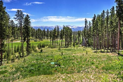 Tabernash Retreat With Hot Tub And Stunning Mtn Views!