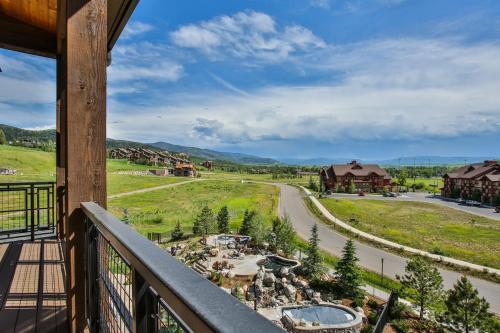 Trailhead Lodge 4100