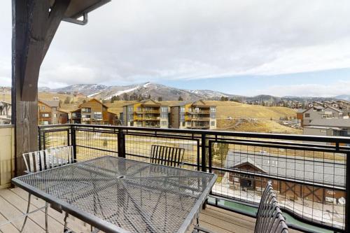 Trailhead Lodge 4100