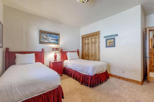 Eagleridge Townhomes 1496